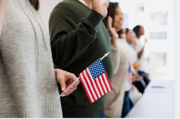 The Complete Guide On How To Become A US Citizen - LowellColleges